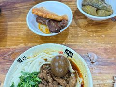 -任记七中刀削面(总店)