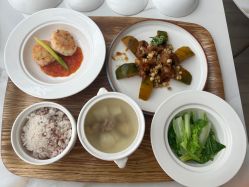 -弗蕾亚·辰月月子度假中心(光谷店)