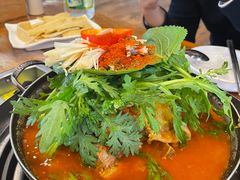 -喇喇排骨火锅·传统韩式脊骨汤(望京西园总店)