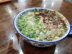-吾穆勒蓬灰牛肉面·清真(北滨河中路店)