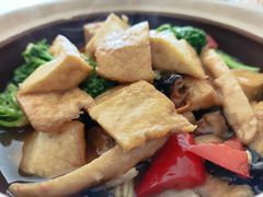 -天天向上素食餐厅(五台山店)