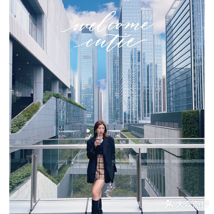 深圳街拍▫️OOTD▫️用简单的元素穿出高级感