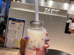 -36抹茶·千层与鲜果茶(欢乐海岸店)