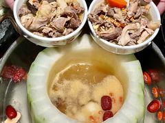 -得意咚瓜·顺德鱼生·冬瓜火锅(深圳首店)