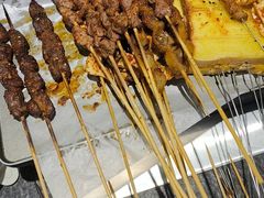 -卞二小串·鹤岗烧烤·坑烤(永定路店)