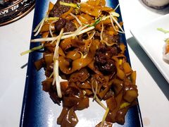 干炒牛肉河粉-避风塘·老港味餐厅(虹口龙之梦店)
