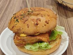 -必胜客(新中纬店)