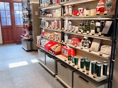 -星巴克臻选(上海今潮8弄店)