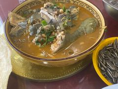 -魏四小鱼锅贴王