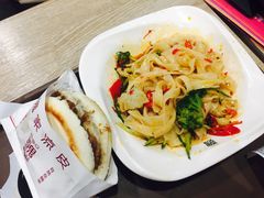 -魏家凉皮(博水商务大厦店)