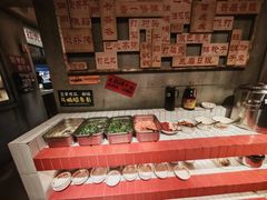 -红九格老火锅(三峡广场店)