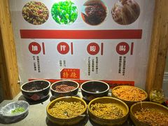 -桂林卤王米粉(滨江路店)