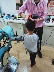 -星童star.kids儿童发型设计·满月胎发(玉兰花园店)