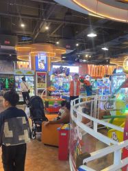 -卡通尼乐园(荟聚中心店)