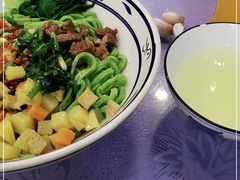 -秦君宝手擀菠菜面(金花路店)