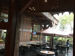 -横琴湾畔餐厅(长隆海洋王国白鲸剧场店)