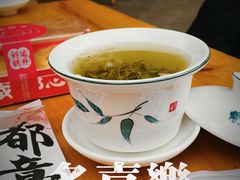 -易老妈蹄花.特色川菜(人民公园总店)