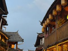 -民食香·腊排骨野生菌美食(木府店)