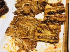 -喝丢一只鞋海鲜烧烤·海肠捞饭(文体街店)