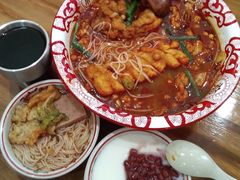 -王大乔泡椒米线·小火锅(深圳欢乐世纪店)