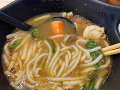 -桂在香知桂林米粉(红博中央公园店)