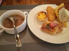 -好日子皇冠假日酒店·君怡咖啡厅(特美思大厦店)