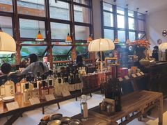 -银米·云南传统过桥米线(双廊黑金冠店)