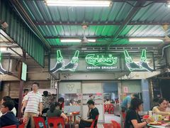 -黄亚华小食店(Jalan Alor)