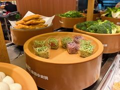 -龍歌自助小火锅(市南金茂湾店)