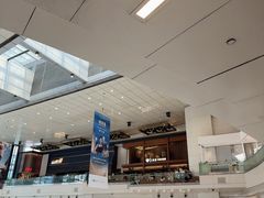 -冰纷万象滑冰场(深圳万象城店)