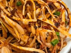 凉拌豆干藠头-呱呱兔庄