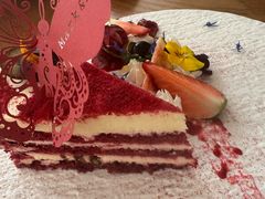 -Mark&Mars Restaurant