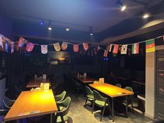 -京狮炙燥·精酿烧烤(首经贸店)