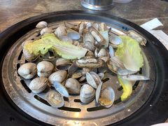 大黄蚬子-日进一片海.生腌海鲜火锅.宵夜烧烤(三里屯总店)