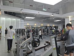 -健变健身俱乐部(前海天虹商场店)