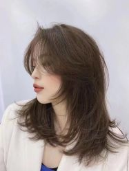 -变画·发型STUDIO