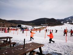 -中旅松花湖滑雪场