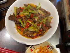 -富正毅三下锅·湘西韵味(天门山索道店)