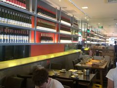 -大头虾越式风味餐厅(光明广场店)