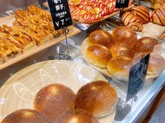 -分子跳动鲜活面包(五一大道店)