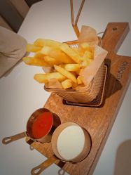 -奈尔宝·儿童乐园·亲子餐厅(长沙运达汇店)