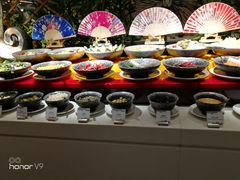 自助调料区-威珀斯酒店·珀萃美食餐厅 | 海鲜刺身·现烤生蚝·特色烤肉