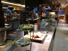 -昆山裕元花园酒店·温莎西餐厅