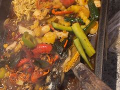 -里岛烤鱼(东港凯虹广场店)