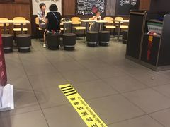 -汉堡王(大连柏威年餐厅店)