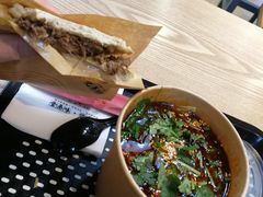 -忆秦时(银泰in77店)