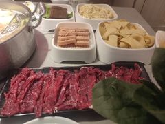 -宴全牛粤来越牛潮汕鲜牛肉火锅(海州万达广场店)