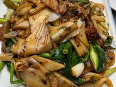 -蔼若春.传承三十年云南菜(金碧公园店)