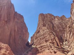 -天山神秘大峡谷