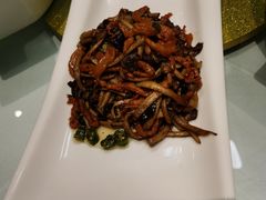 茶树菇牛柳-鼎记酒楼(雁南一路店)